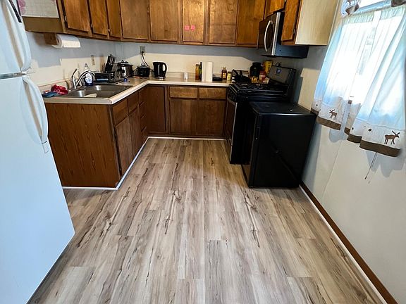 Kitchen with new flooring.