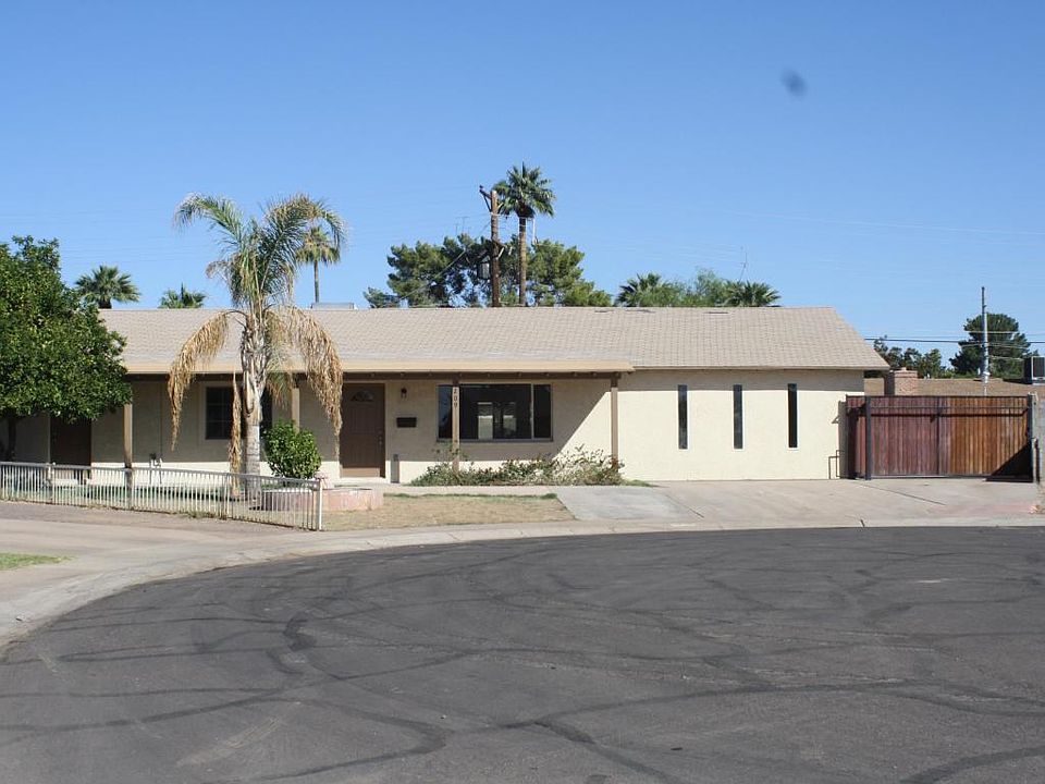 1st image of 3209 N 48th Dr