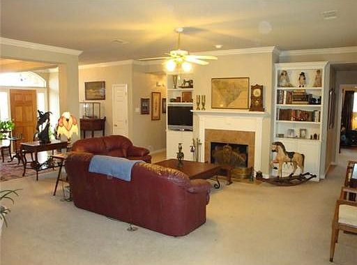 4th image of 40754 Canary Ln