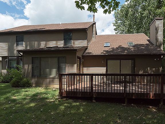 4th image of 3086 N Foxridge Ct