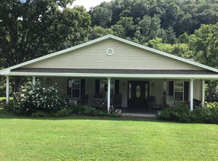 828 Laurel Ave, Coeburn, VA 24230