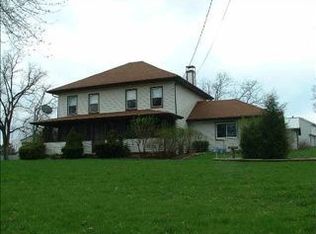 6313 Mary Ida Dr, De Forest, WI 53532