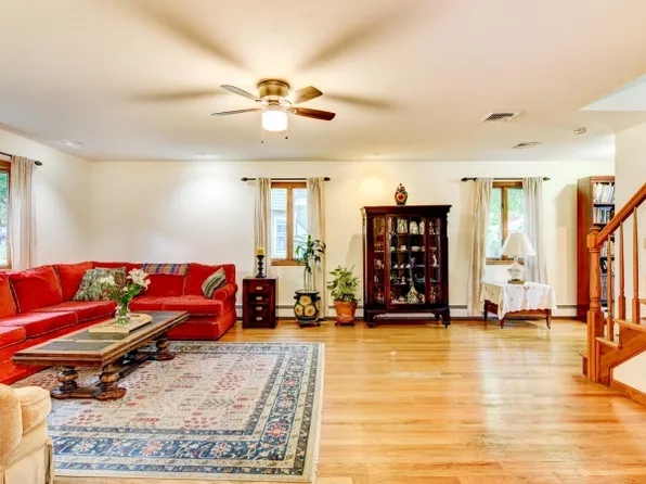 609 Church St, Boonton Town, NJ 07005