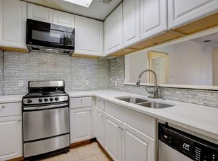 711 W 21st St #206, Austin, TX 78705
