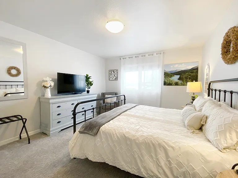 2950 Sun Spot Cir — Photo 17