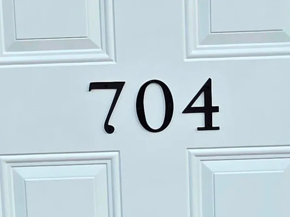 704 Rose Dr, Hopkinsville, KY 42240