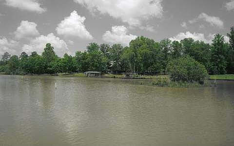 4th image of 1024 Lakecrest Dr