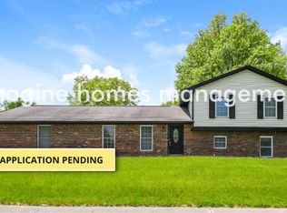 11704 Rush Dr, Fishers, IN 46038