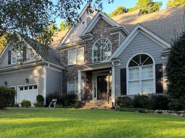 305 Ridge Creek Dr, Morrisville, NC 27560