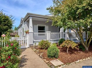 1015 Oak St UNIT 43, Silverton, OR