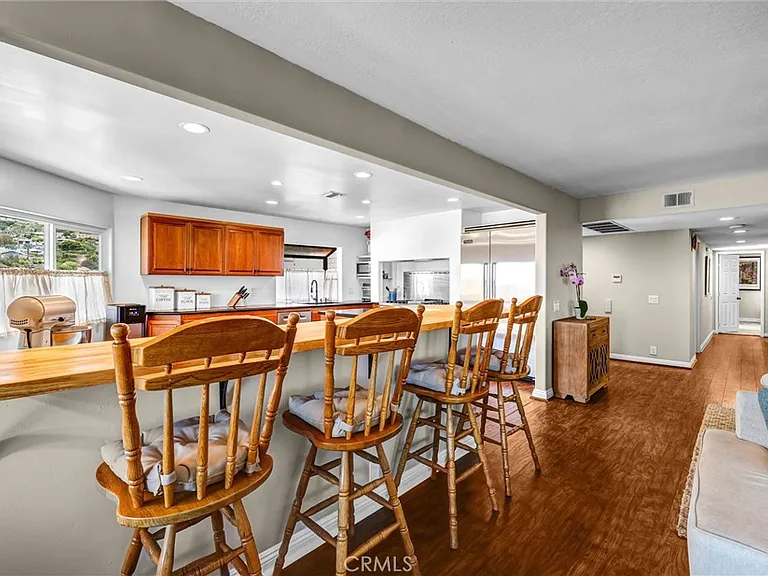 134 Avenida Presidio — Photo 8