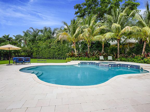 pool spa