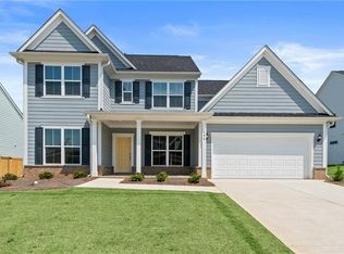 196 Riverclub Rd, Acworth, GA 30101