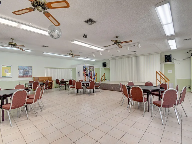 5126 Lakefront Blvd #D — Photo 27