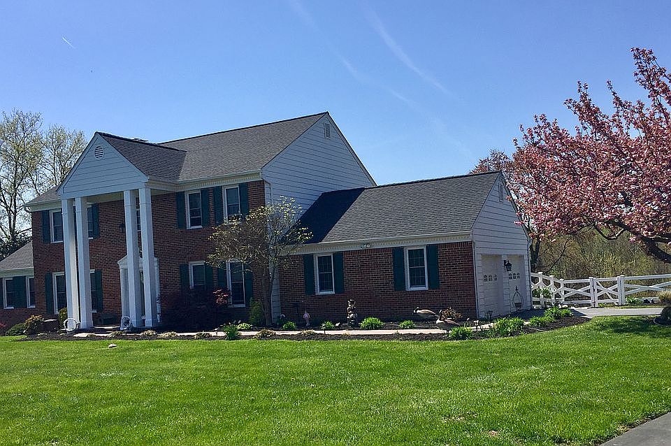 1st image of 3516 Foxhall Dr
