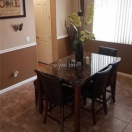 4th image of 5640 Baronese St