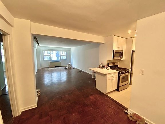 3rd image of 345 E 56th St APT 7D