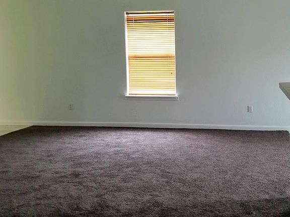 5th image of 2517 37th Ave N