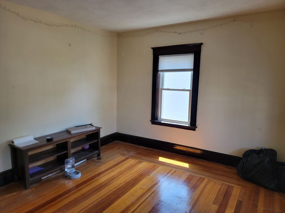 1st image of 23-25 West St #2