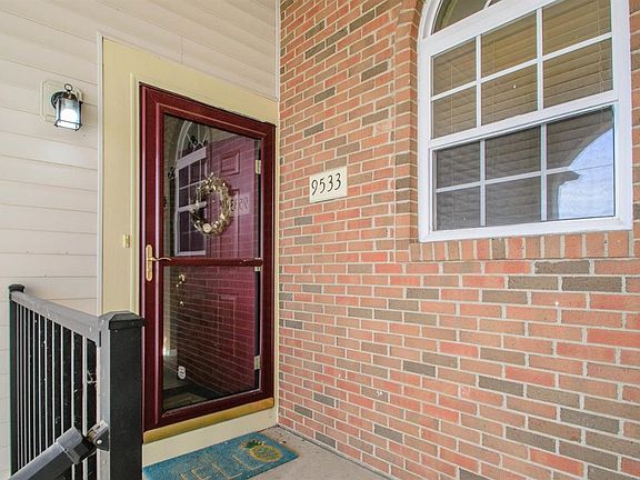 5th image of 9533 Lakeside Dr