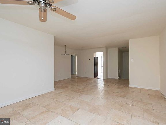 4th image of 307 Shawmont Ave APT G