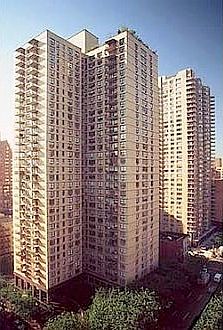 5th image of 300 E 75th St APT 5O