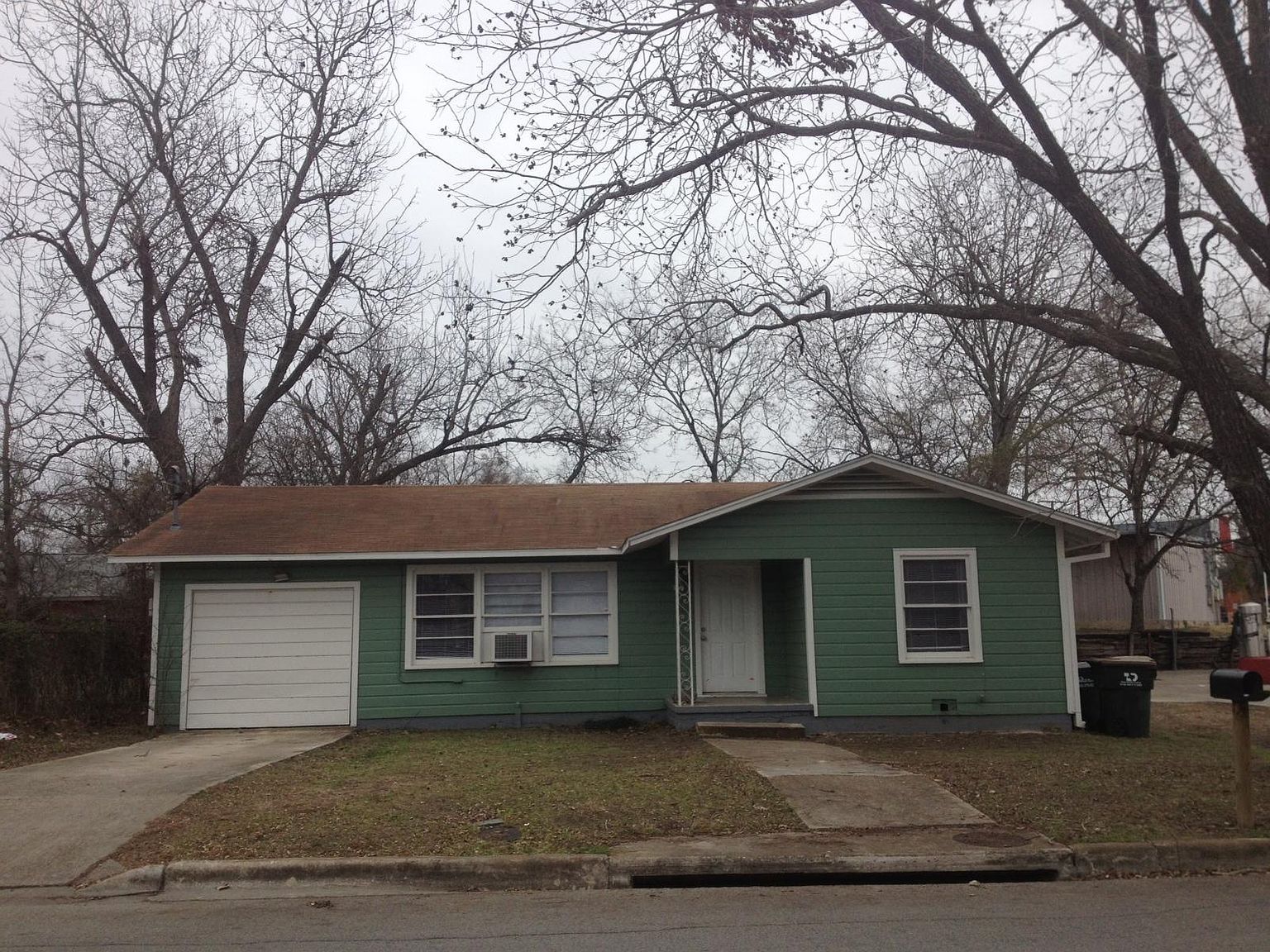 110 Mill St, San Marcos, TX 78666 Zillow