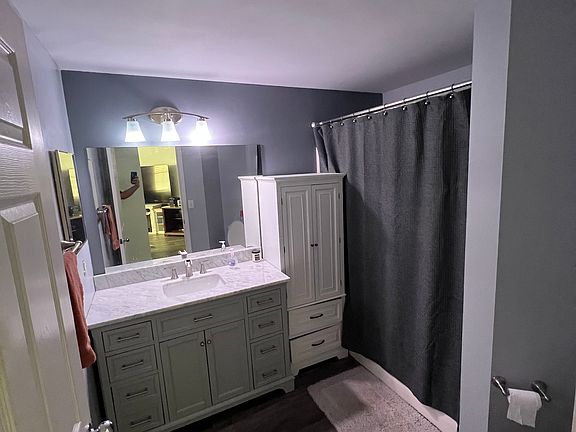 5th image of 5401 Bentgrass Dr Unit 303