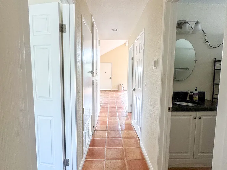 2443 Caminito Ocean Cv — Photo 10