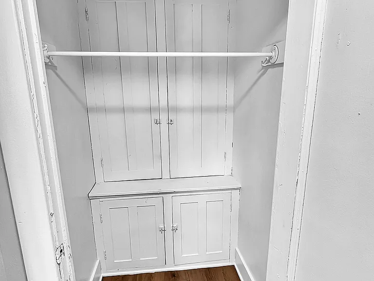 607 S 5th St #4 — Photo 11