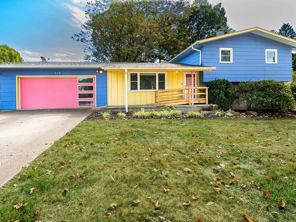 1st image of 610 N Staats Dr