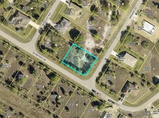 558 Sargent St, Lehigh Acres, FL 33972