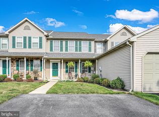 581 Wood Duck Dr, Manheim, PA 17545