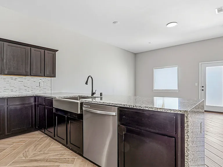 14313 Steve Joyce Pkwy — Photo 24