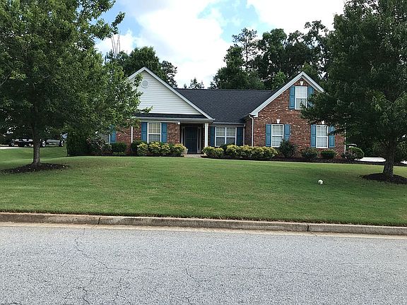 2nd image of 2405 Santa Barbra Ct SE