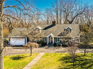 213 N Country Rd, Miller Place, NY 11764