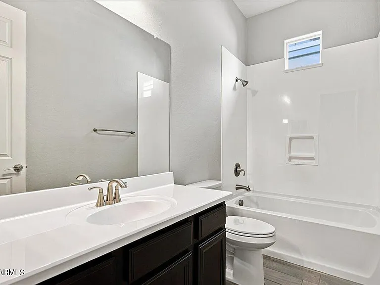 4325 E Boston St — Photo 27