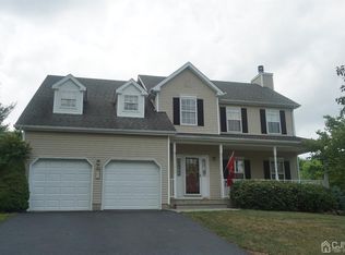 31 Samantha Cir, Matawan, NJ 07747