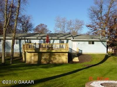 2nd image of 1910 S Oak Knoll Dr