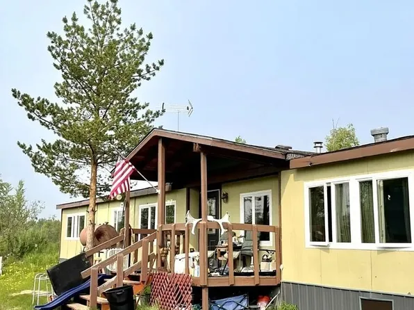 1616 Bradway Rd, North Pole, AK 99705