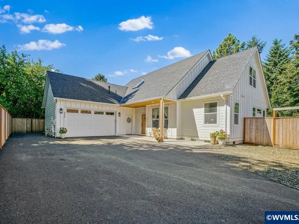 456 Churchdale Ave N, Keizer, OR 97303
