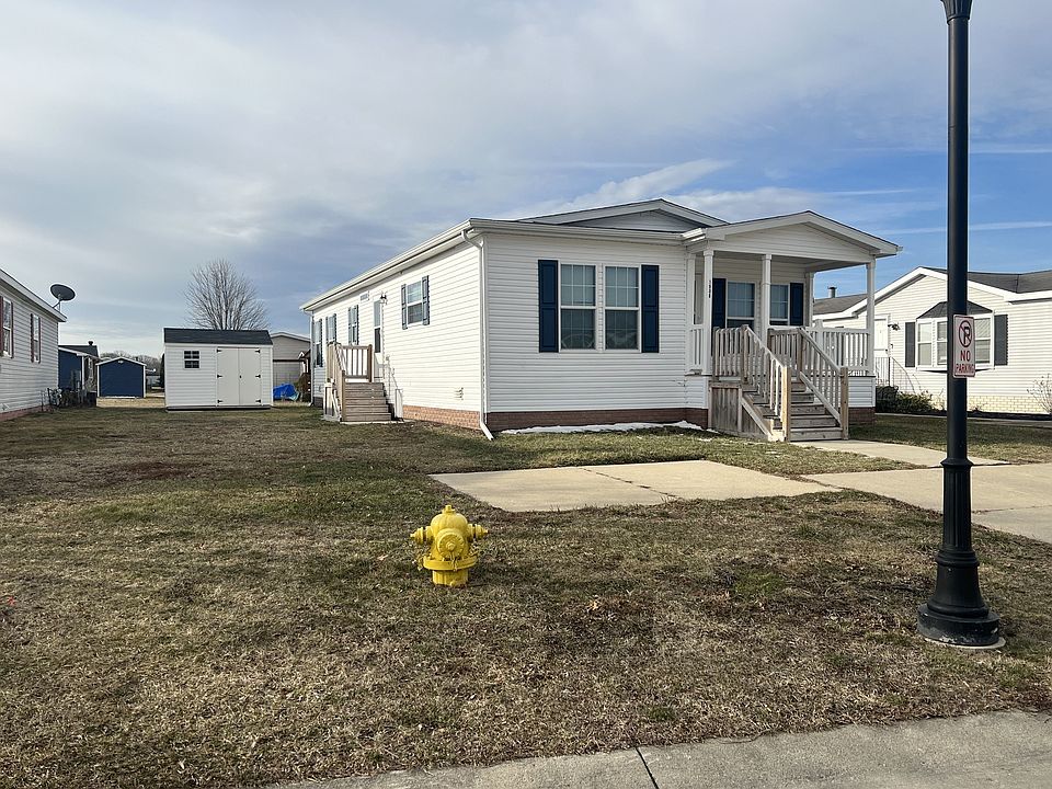 1st image of 1250 Paree St #955