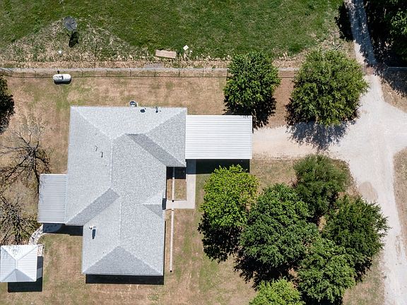 5th image of 2449 County Road 4421