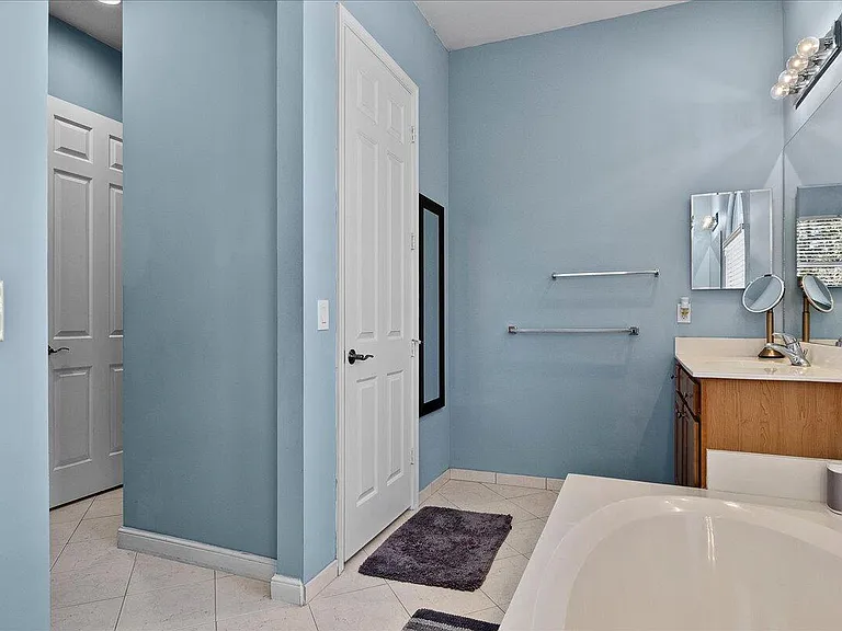 82 Stoney Dr — Photo 21