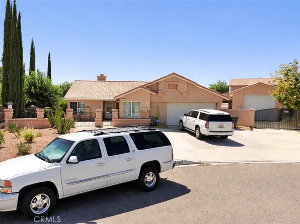 12755 Cardinal Ct, Victorville, CA 92392