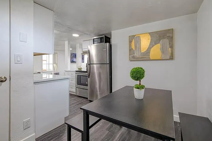 1614 W Boise Ave — Photo 5