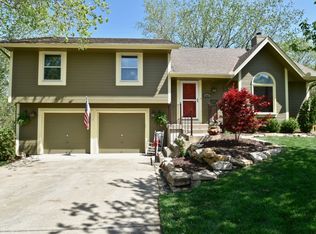 6603 Hauser St, Shawnee, KS 66216