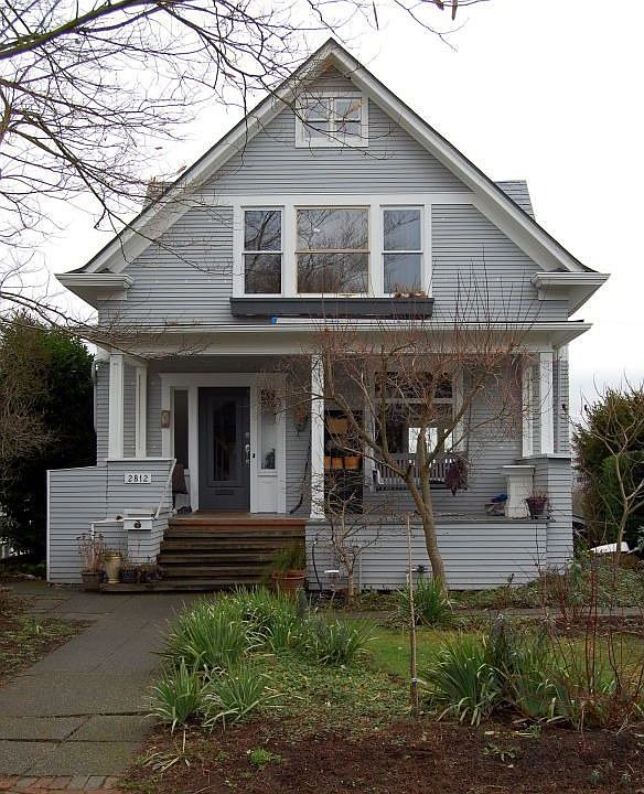 1st image of 2812 10th Ave E