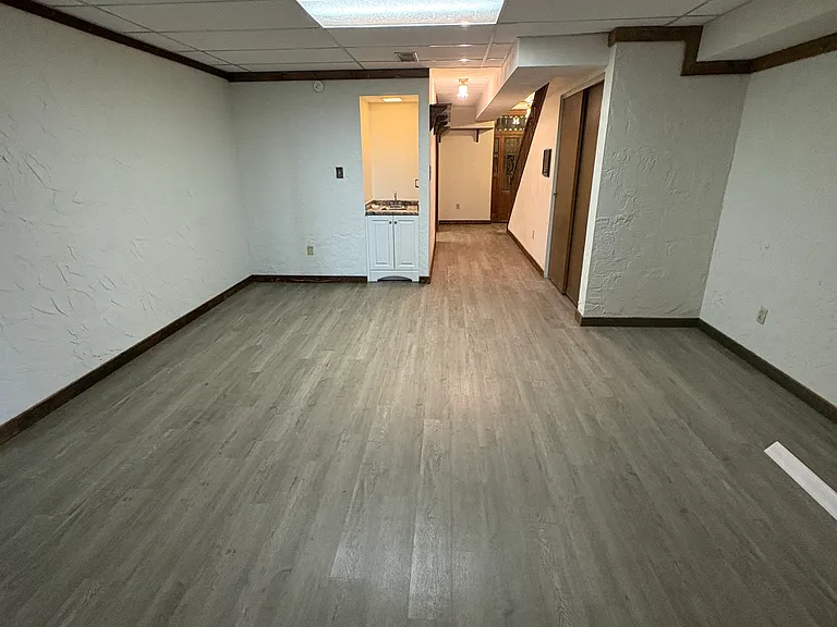4564 Ohio St — Photo 17