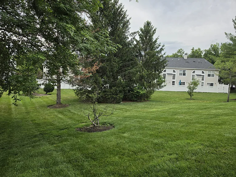 303 Harvest Ln — Photo 30